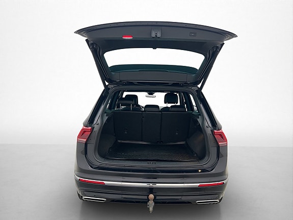 Volkswagen Tiguan 27 of 30