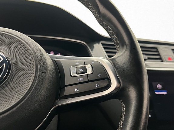 Volkswagen Tiguan 17 of 30