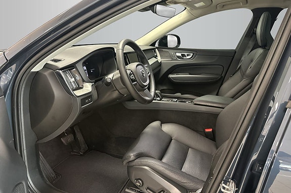 Volvo XC60 10 of 18