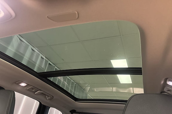 Volvo XC60 15 of 18
