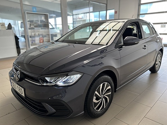 Volkswagen Polo 5 of 5