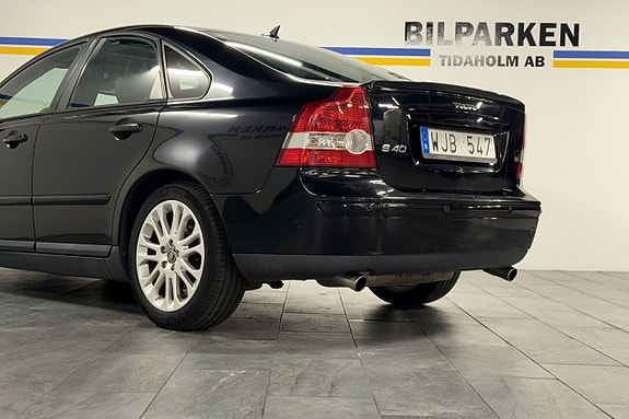 Volvo S40 8 of 26
