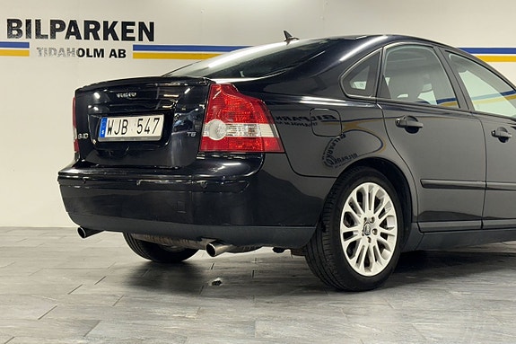 Volvo S40 6 of 26