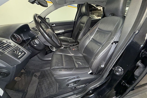 Volvo S40 11 of 26