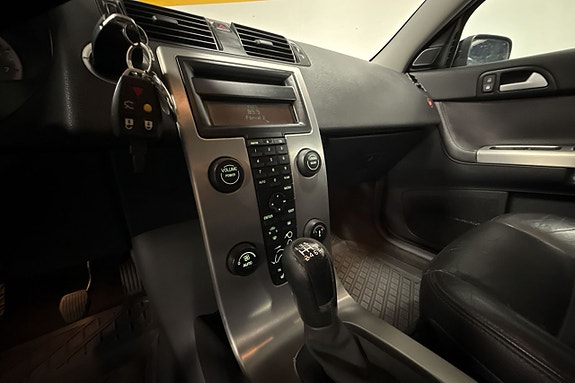 Volvo S40 14 of 26