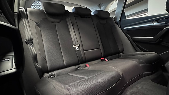 Audi Q5 9 of 24