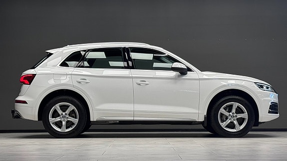Audi Q5 5 of 24