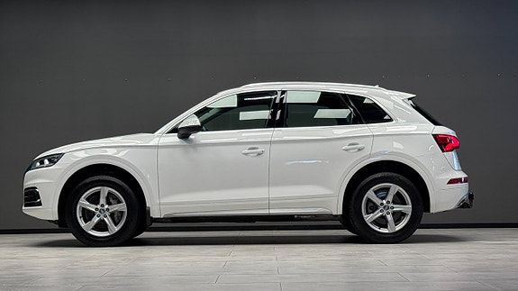 Audi Q5 4 of 24