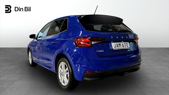Skoda Fabia 3 of 5