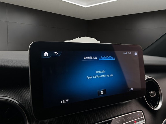 Mercedes-Benz V300 d 26 of 30