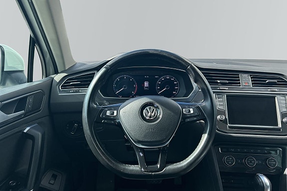 Volkswagen Tiguan 9 of 9