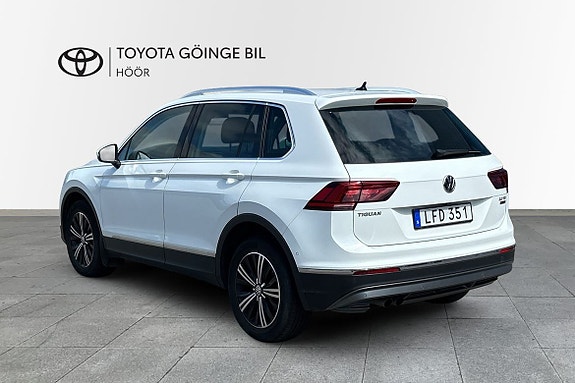 Volkswagen Tiguan 4 of 5