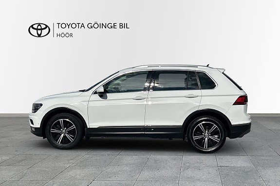 Volkswagen Tiguan 3 of 9