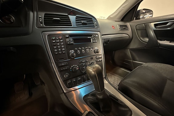 Volvo V70 15 of 23