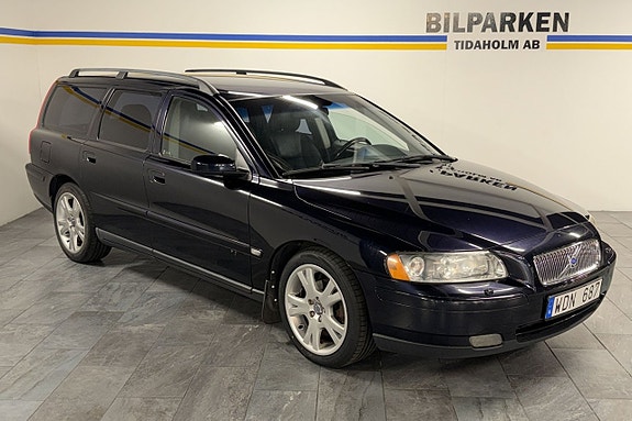 Volvo V70 6 of 23