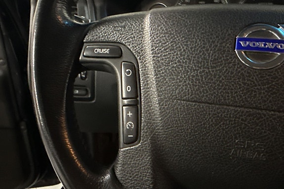Volvo V70 19 of 23