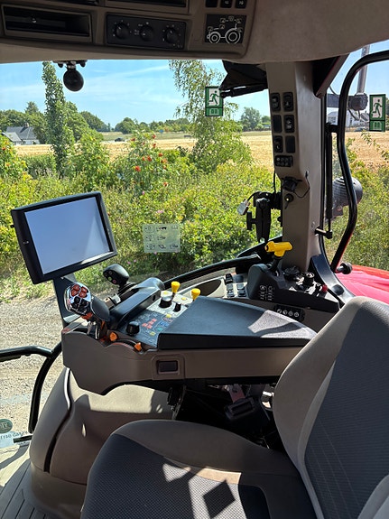 CASE IH Maxxum 150 cvx 5 of 5
