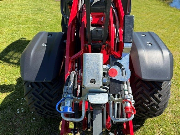 Weidemann 8 of 9