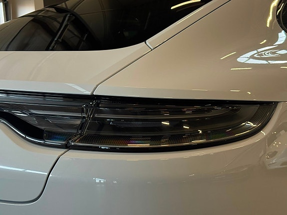 Porsche Panamera 4 24 of 24