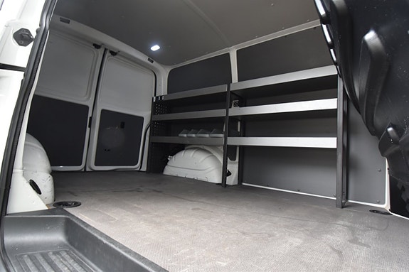 Volkswagen Transporter 13 of 23