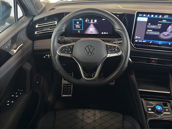 Volkswagen Tiguan 10 of 21
