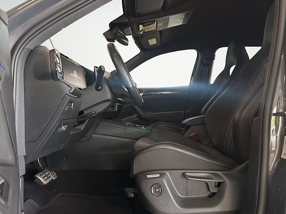 Volkswagen Tiguan 9 of 21