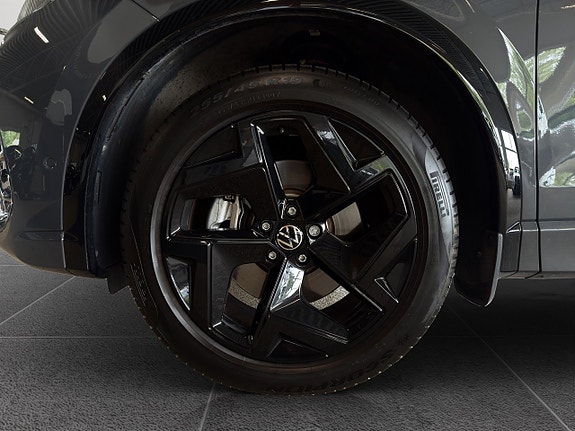 Volkswagen Tiguan 21 of 21