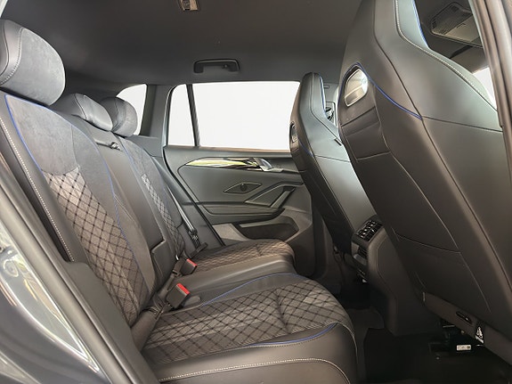 Volkswagen Tiguan 19 of 21