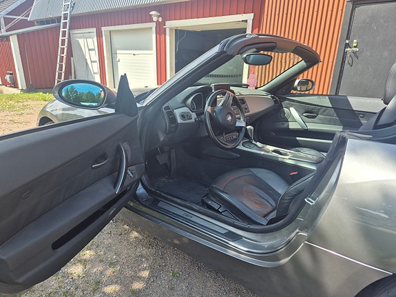 BMW Z4 4 of 5