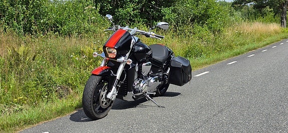 Suzuki VZR1800 Intruder 2 of 5