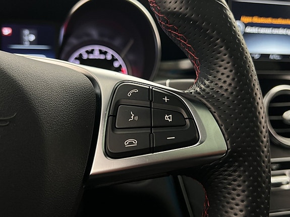 Mercedes-Benz GLC43 19 of 30