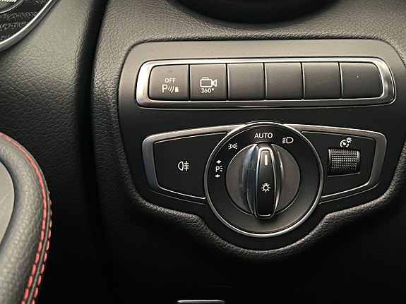 Mercedes-Benz GLC43 16 of 30