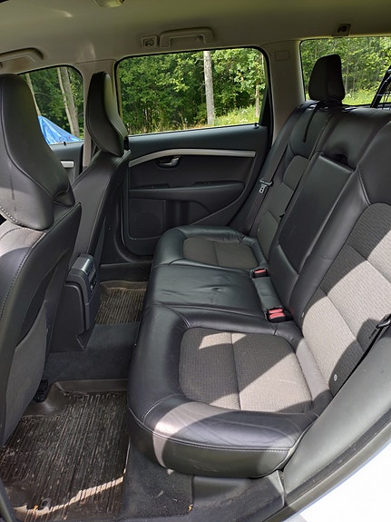 Volvo V70 4 of 4