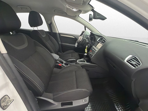 Citroen C4 25 of 30
