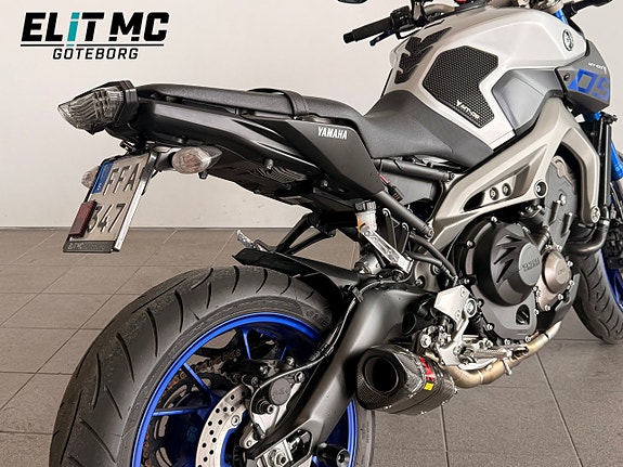 Yamaha MT-09 | Helsystem Akrapovic | Värmehandtag 9 of 21
