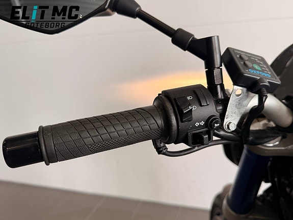 Yamaha MT-09 | Helsystem Akrapovic | Värmehandtag 19 of 21