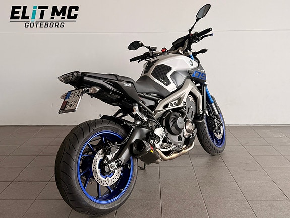 Yamaha MT-09 | Helsystem Akrapovic | Värmehandtag 7 of 21