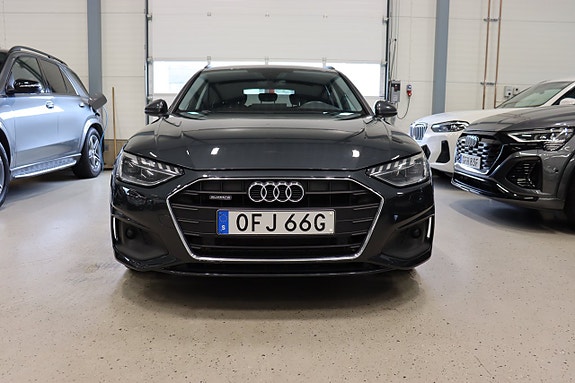 Audi A4 3 of 29