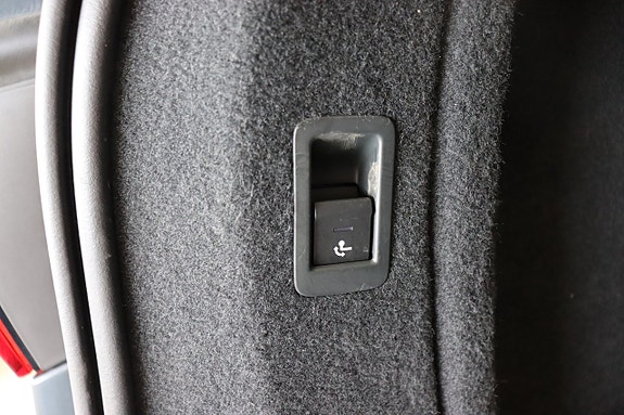Audi A4 8 of 29