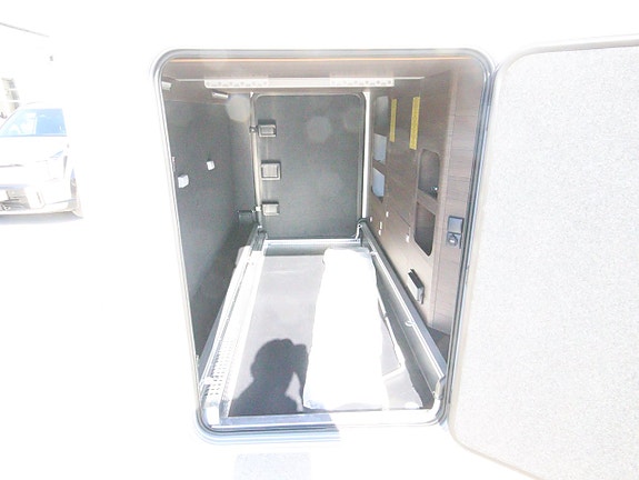 Adria Sonic Supreme 700 SL Automat (180 Hk) Nyskick 5 of 5