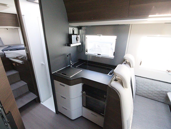 Adria Sonic Supreme 700 SL Automat (180 Hk) Nyskick 11 of 18