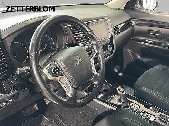 Mitsubishi Outlander 12 of 14