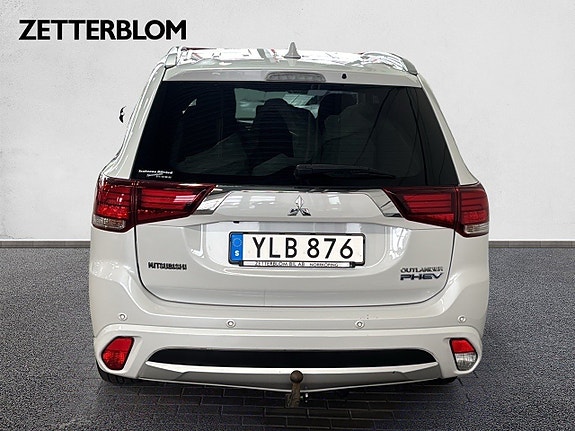 Mitsubishi Outlander 5 of 18