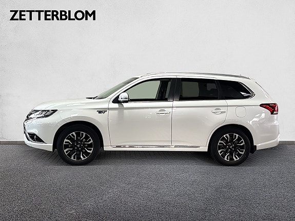 Mitsubishi Outlander 3 of 18