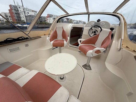 Örnvik 650 C -06 Mercruiser 220hk MPI 5 of 5