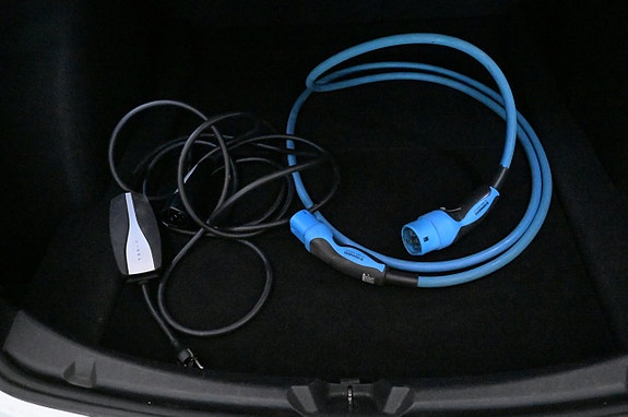 Tesla Model 3 22 of 27