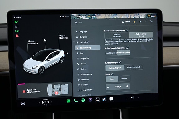 Tesla Model 3 11 of 27