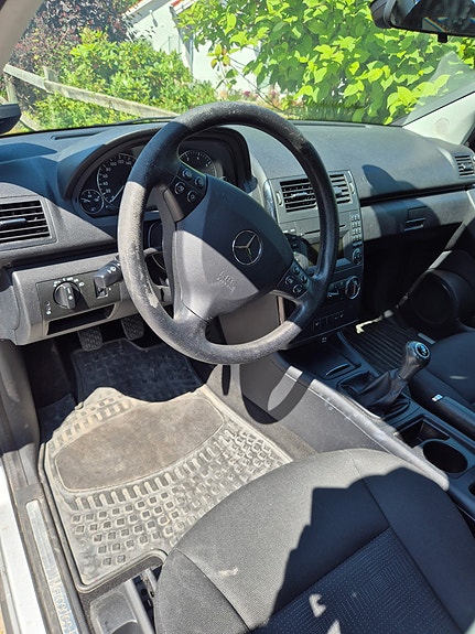Mercedes-Benz A160 5 of 5