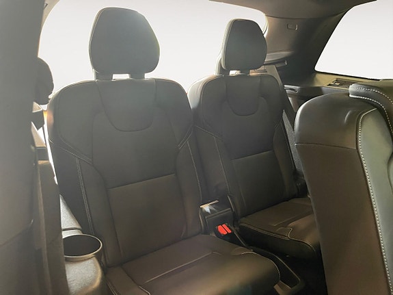Volvo XC90 20 of 26