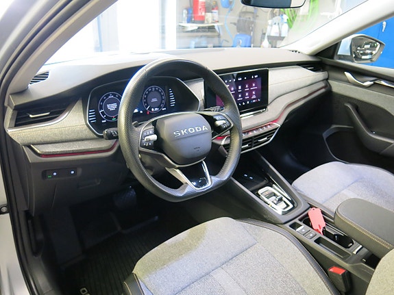 Skoda Octavia 10 of 30
